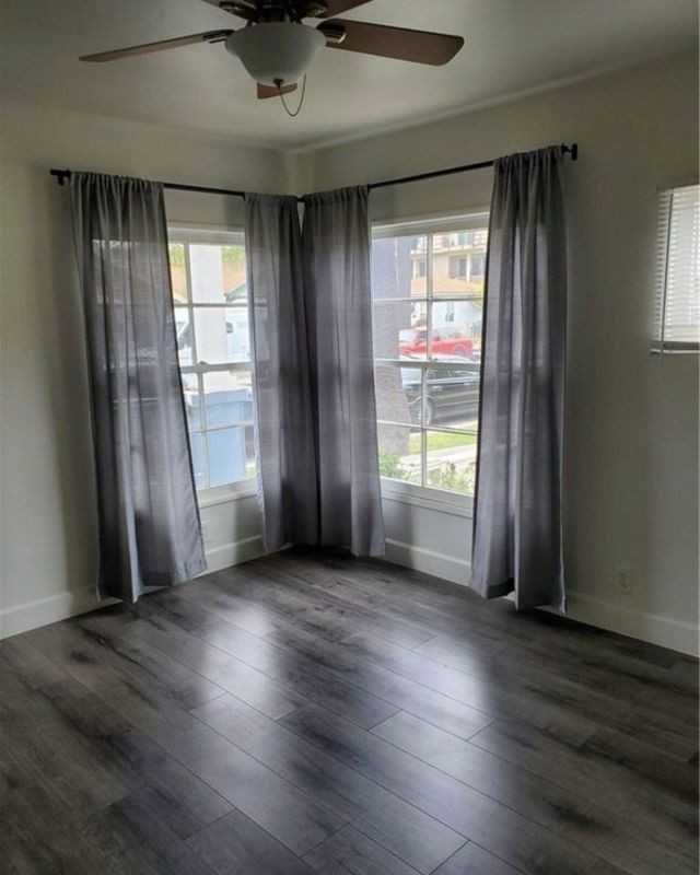 122 10th St ##A - Photo 7 of 15