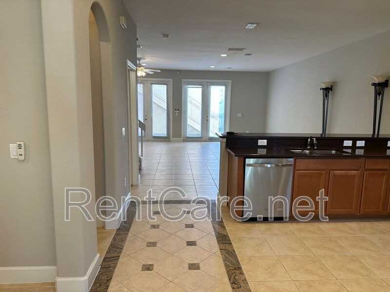 13841 Ancilla Blvd - Photo 3 of 26