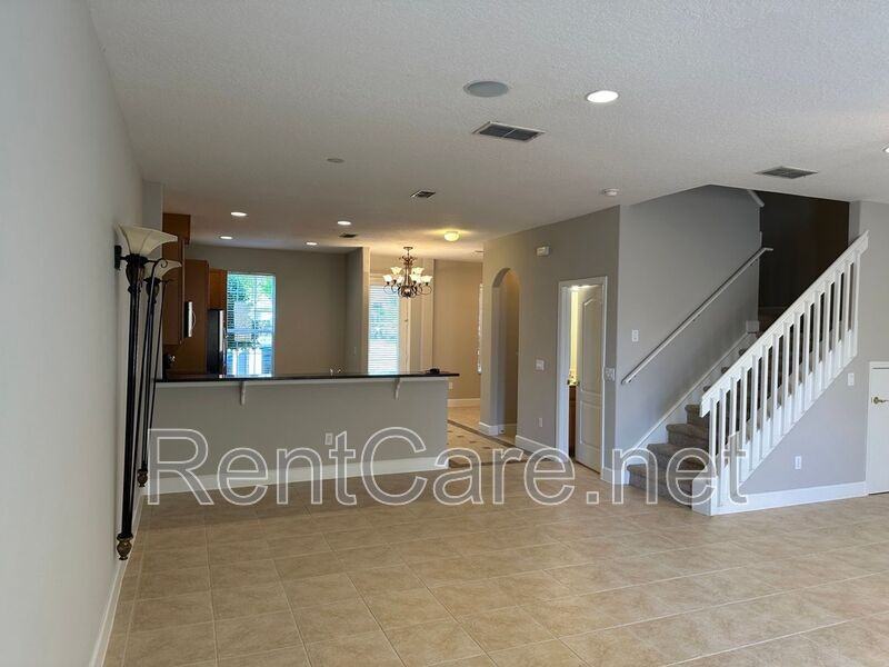 13841 Ancilla Blvd - Photo 7 of 26