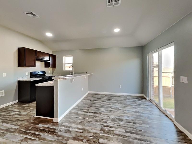 9924 Black Bear Trl - Photo 5 of 14