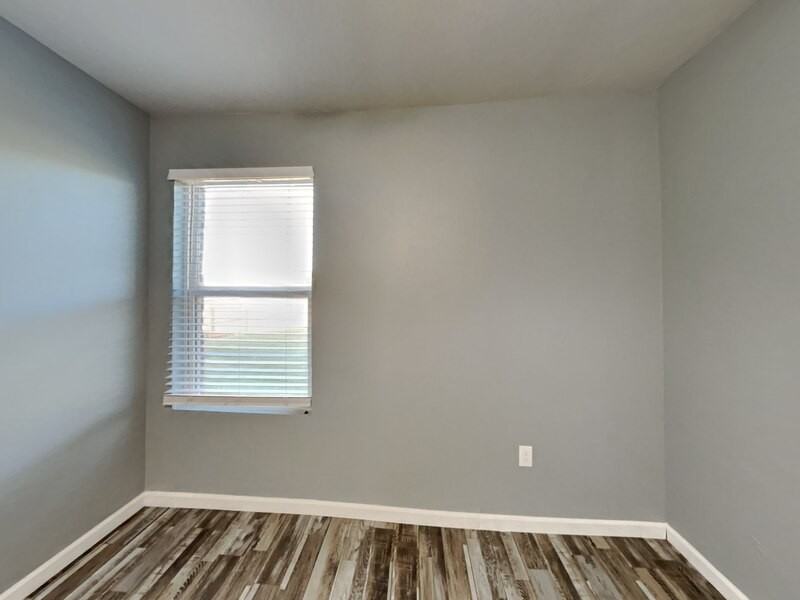 9924 Black Bear Trl - Photo 6 of 14