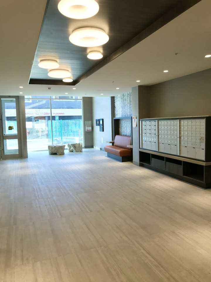 38033 Second Ave - Photo 3 of 14