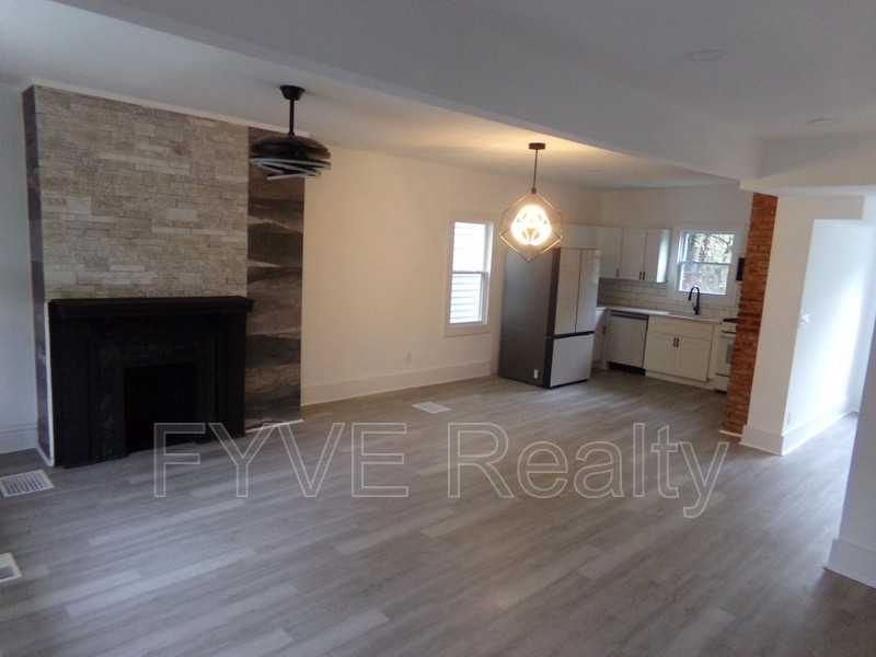 210 Capital Ave - Photo 2 of 49