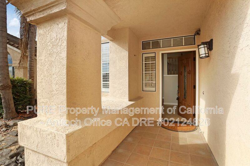 135 Edmeades Ct - Photo 3 of 50