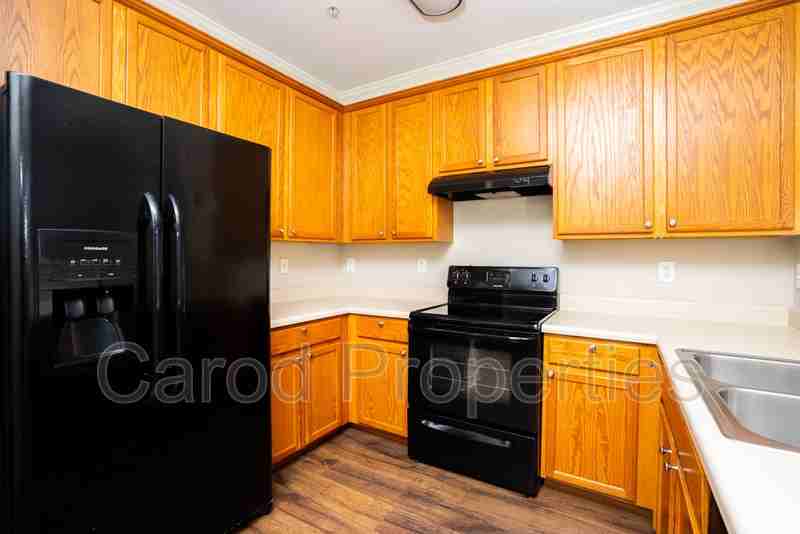 8829 Arbor Creek Dr - Photo 5 of 26