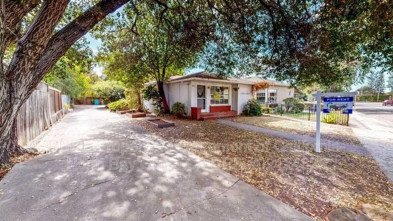 210 Ridgway Ave - Photo 2 of 38