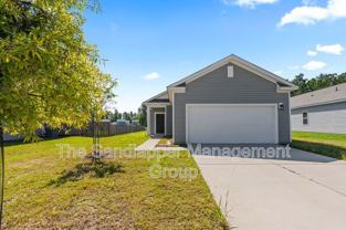 435 Pender Woods Dr - Photo 1 of 1