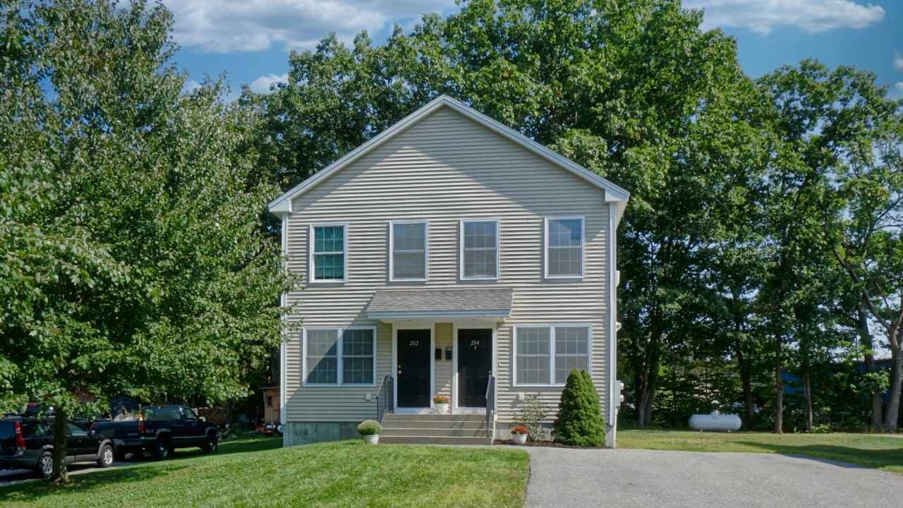 204 Hicks St - Photo 2 of 23