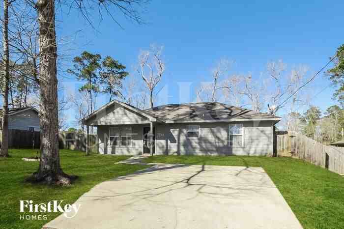 10419 Royal York Dr - Photo 2 of 15