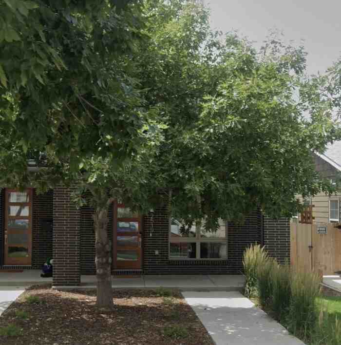 2519 S Cherokee St - Photo 3 of 47