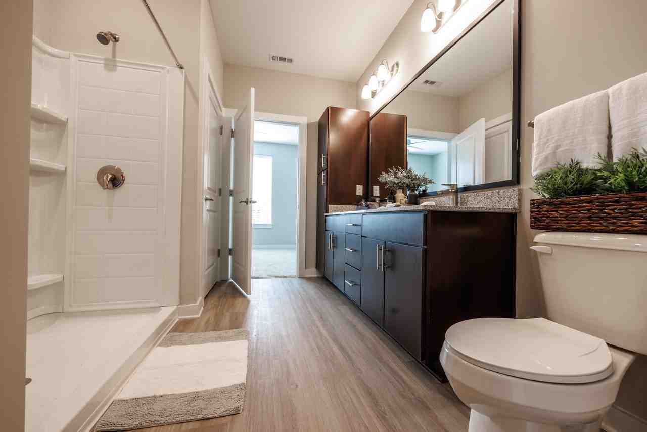 3902 W Tyvola Rd #1A - Photo 3 of 10