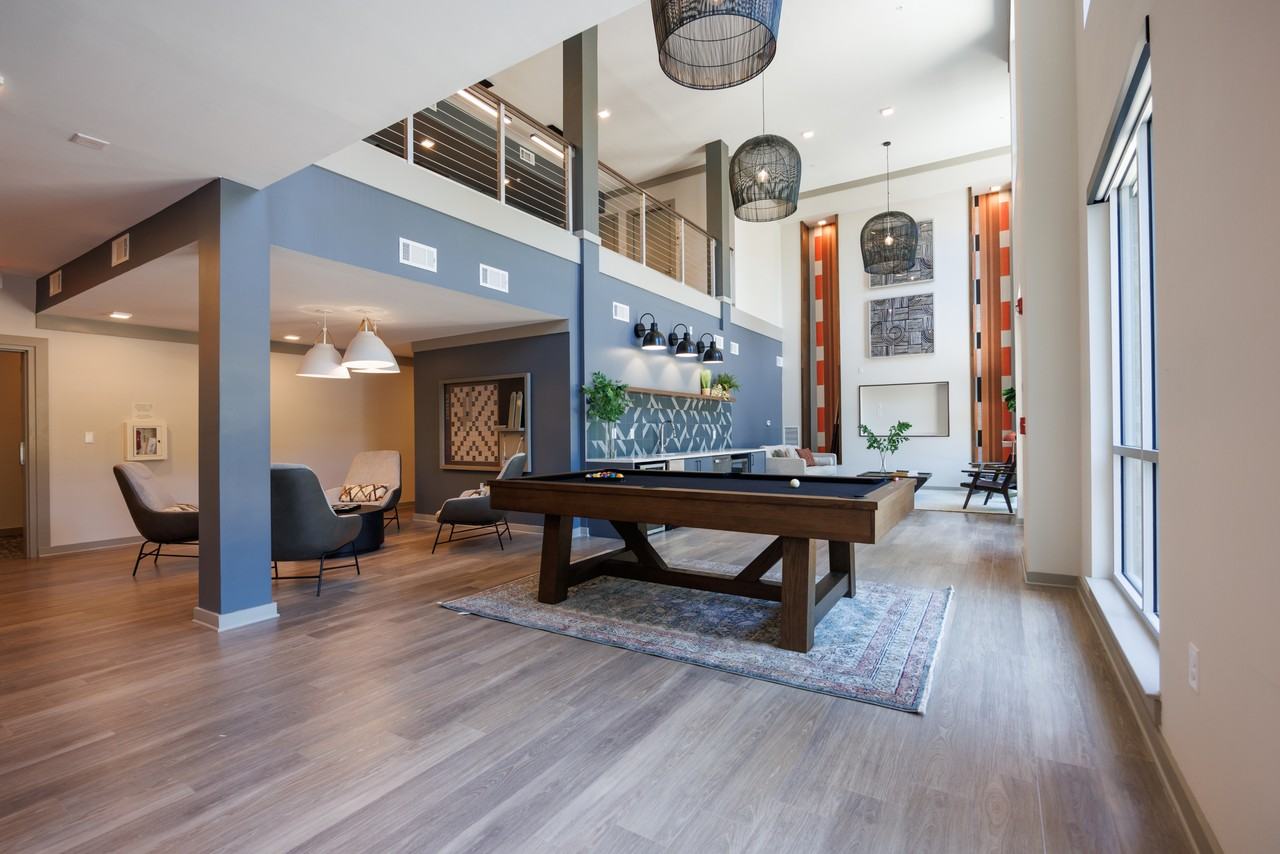 3902 W Tyvola Rd #1A - Photo 5 of 10