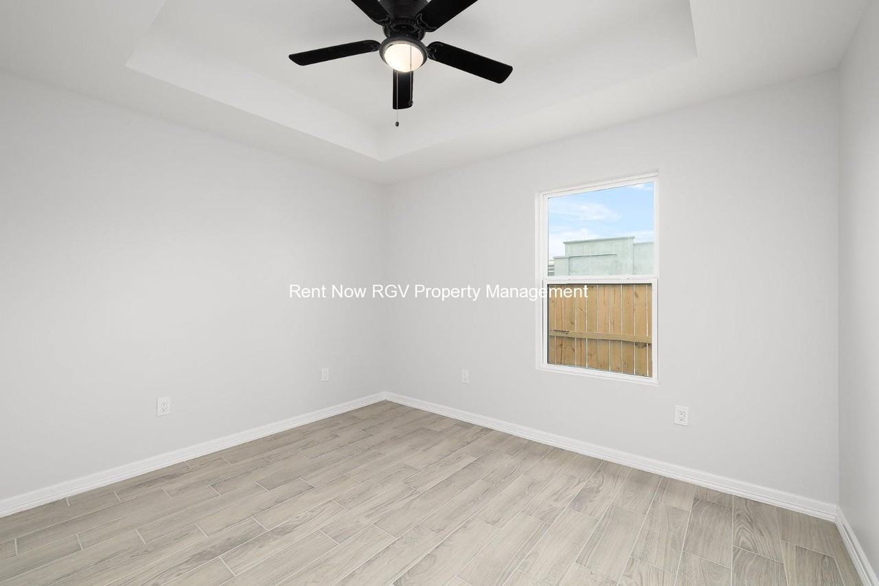 3604 Frio Ave #3 - Photo 6 of 8