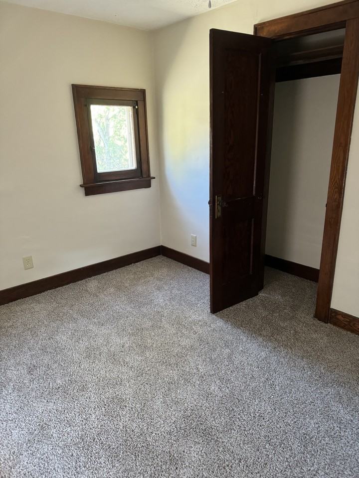 405 Ravenna Rd #NA - Photo 3 of 15