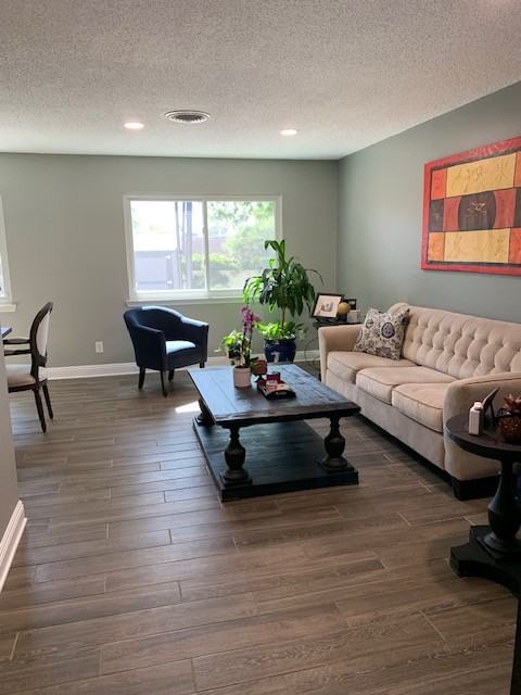 5001 General Bradley St Ne #NA - Photo 3 of 16