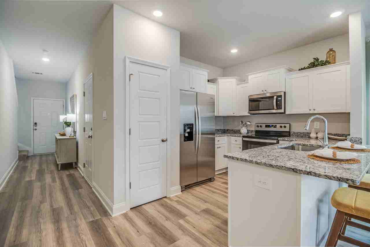 12289 Sinclaire Dr #0 - Photo 5 of 20