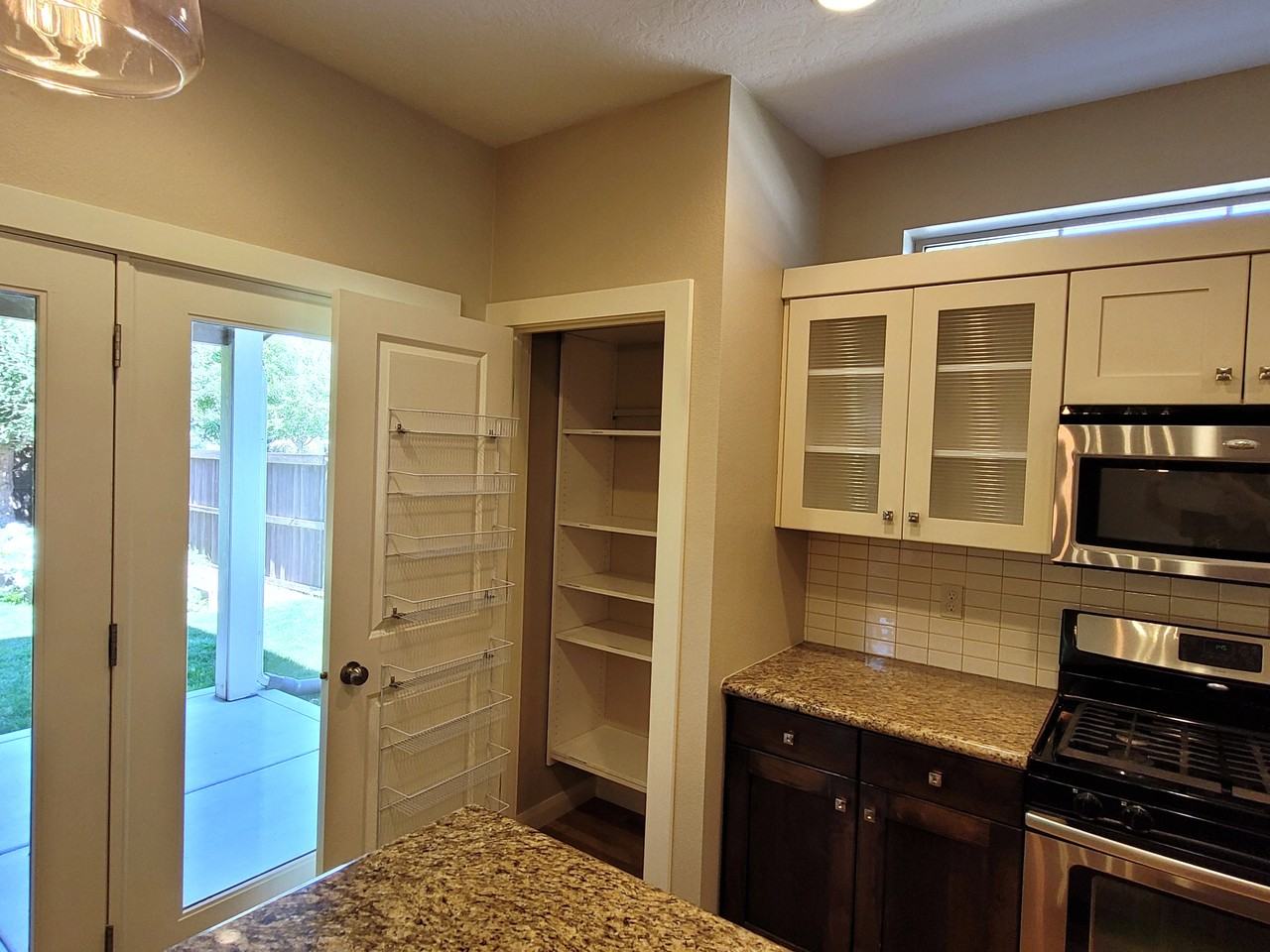 608 W Laughton Dr #NA - Photo 6 of 32