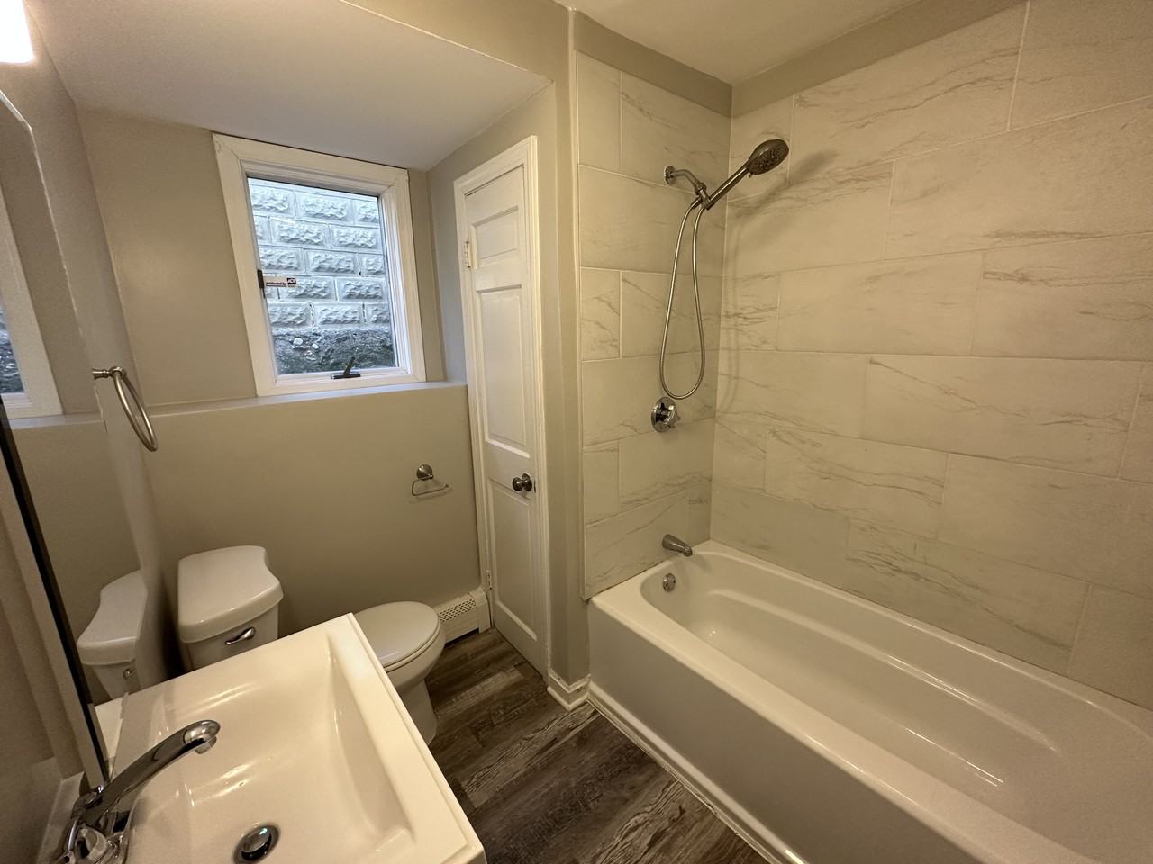 99 W Park St #1 - Photo 3 of 11