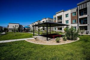 featured image of 7618 N Decatur Blvd