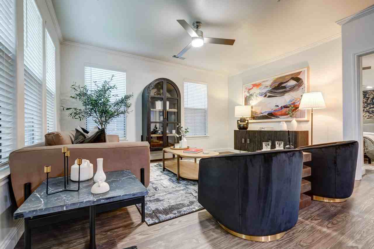 La Villita Lakeside and Landings - Photo 4 of 43