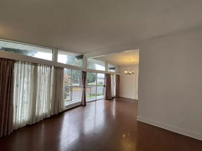 3671 Rees Rd - Photo 2 of 16