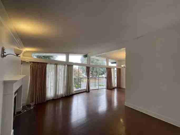 3671 Rees Rd - Photo 3 of 16