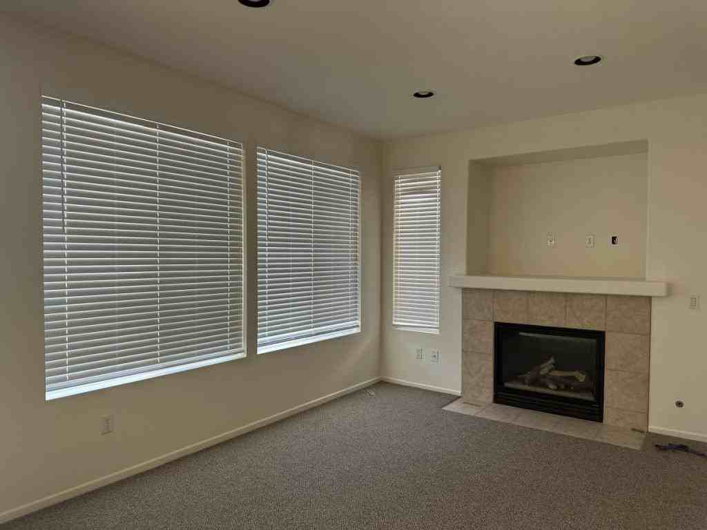 13724 Sorbonne Ct - Photo 2 of 9