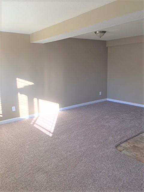 125 Southeast Bay Street - Photo 2 of 13