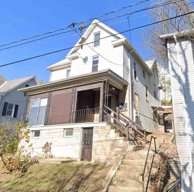 413 Forest Ave - Photo 3 of 24