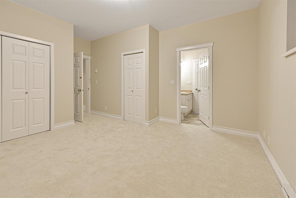1275 20th Street - Photo 3 of 25