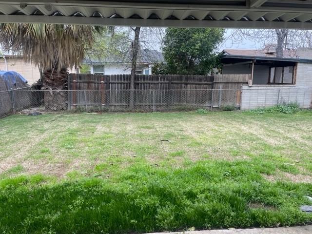 326 Harding Ave - Photo 3 of 5