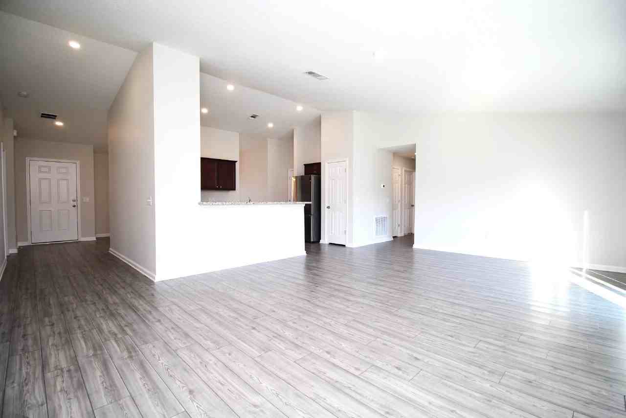 3241 Margaret Olivia Dr - Photo 3 of 25