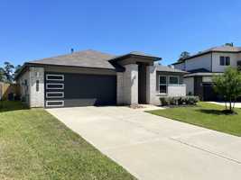 featured image of 14206 Black Canyon Ln