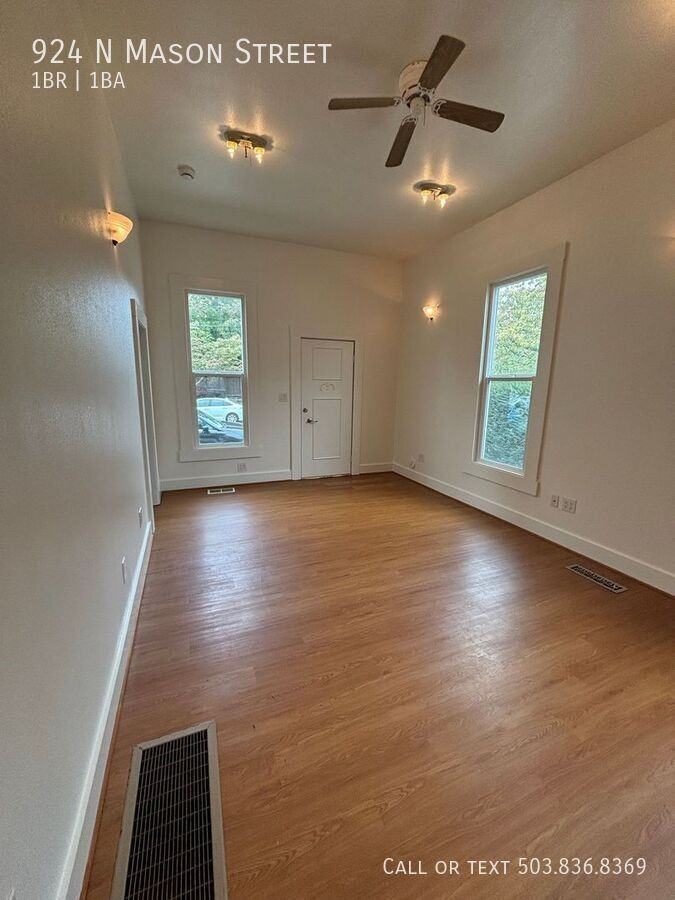 924 N Mason St - Photo 2 of 11