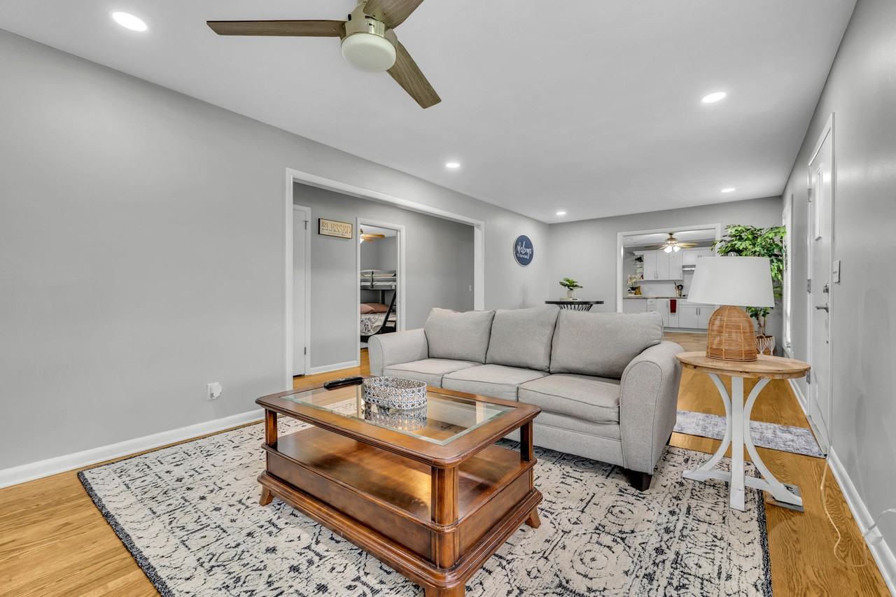 518 Twin Oak Dr #NA - Photo 4 of 48