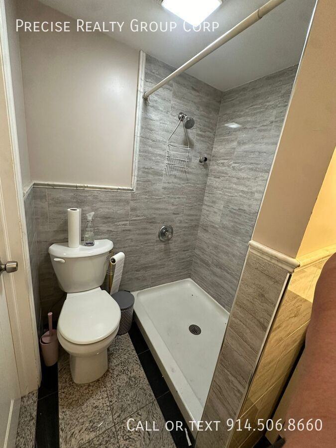 133 Deerhurst Rd - Photo 2 of 4