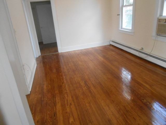 526 S 2nd Ave #1stFL - Photo 7 of 8