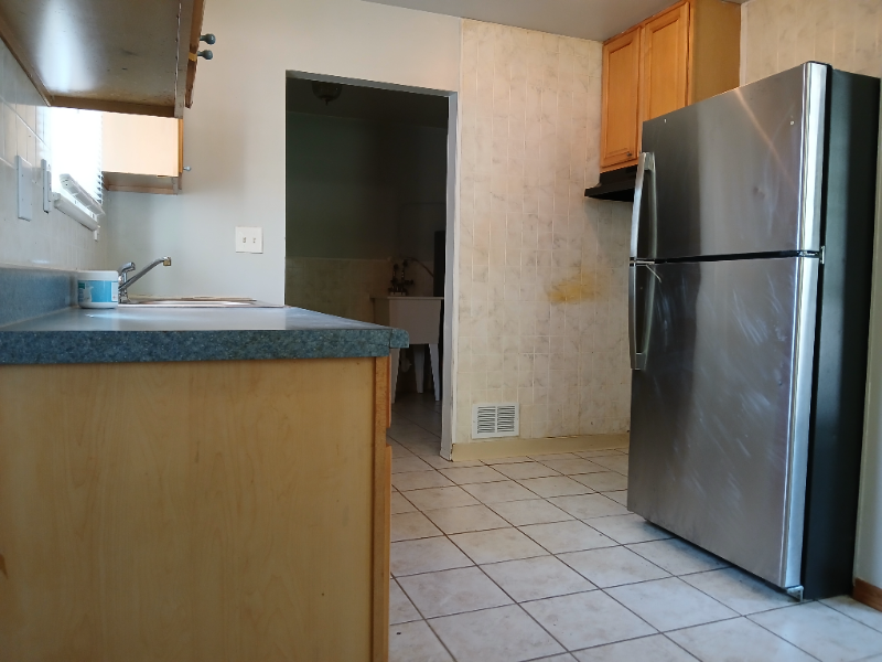 26327 Mcdonald St - Photo 5 of 18