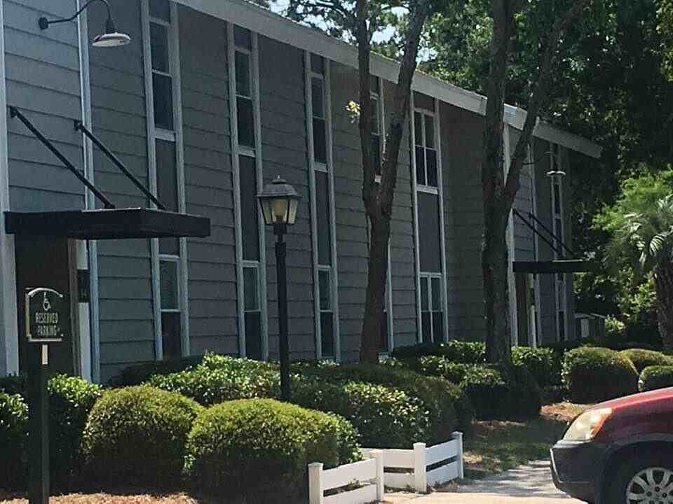 Parish Place - Photo 4 of 5