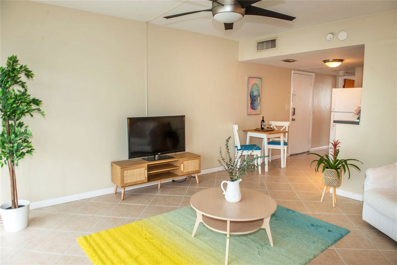 505 Ne 20th Ave #114