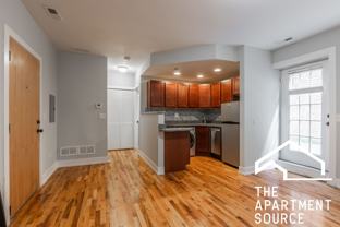 550 W Arlington Pl #707 - Photo 1 of 1