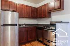 821 W Cornelia Ave #211 - Photo 1 of 1