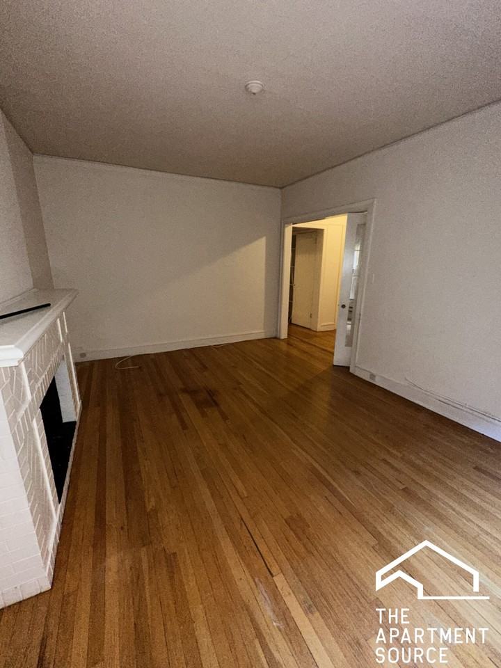 1309 Oak Ave #W1 - Photo 4 of 13