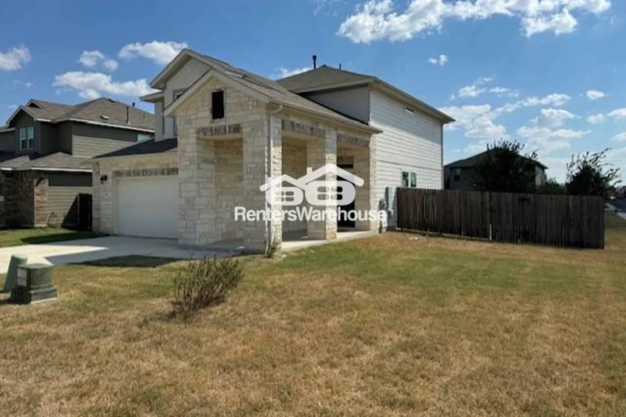 211 Silver Glen Dr - Photo 2 of 23