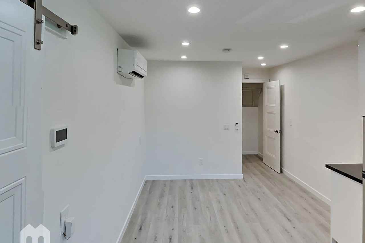 4505 Brookdale Ave Unit B - Photo 3 of 14