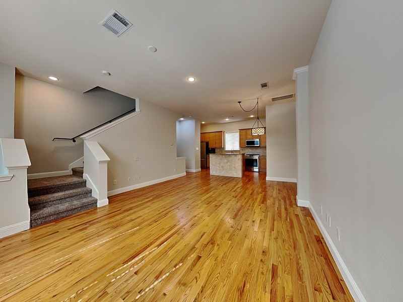 3816 Haskell Ct - Photo 4 of 19