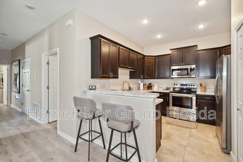 590 Remington Green Dr Se #104 - Photo 3 of 20