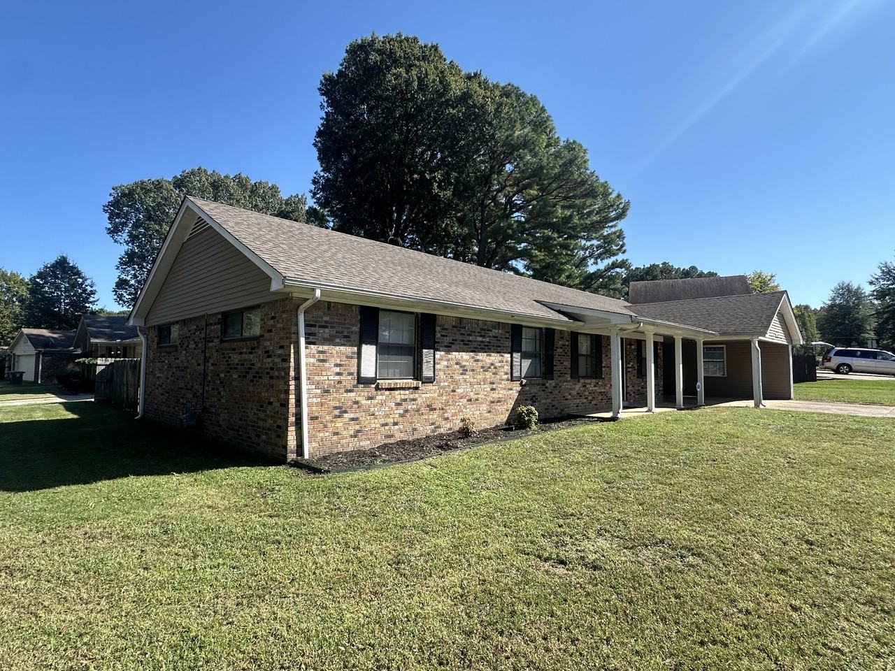 1436 Mullins Station Rd - Photo 2 of 21