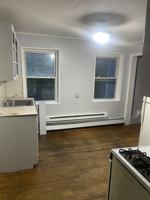 featured image of 146 Clinton St