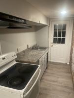 featured image of 146 Clinton Street